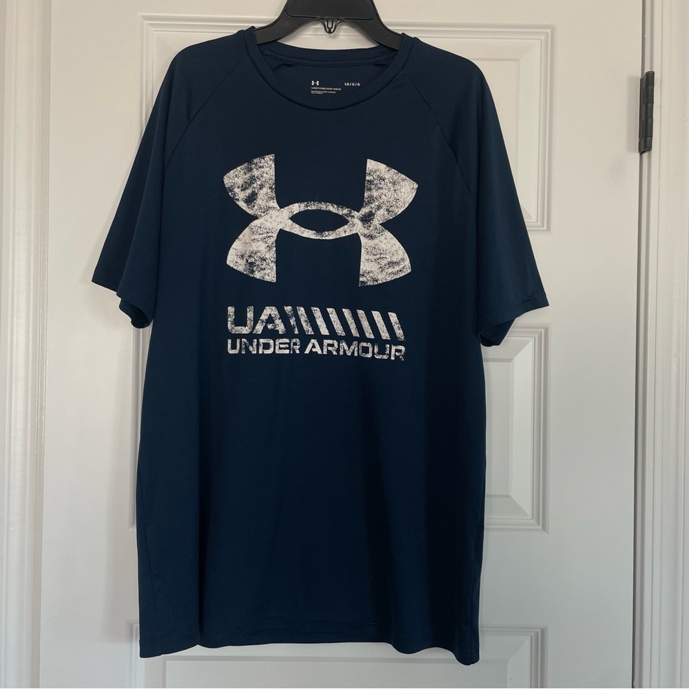 Under Armour Men’s Navy Short-Sleeve Performance Tee with Large Logo